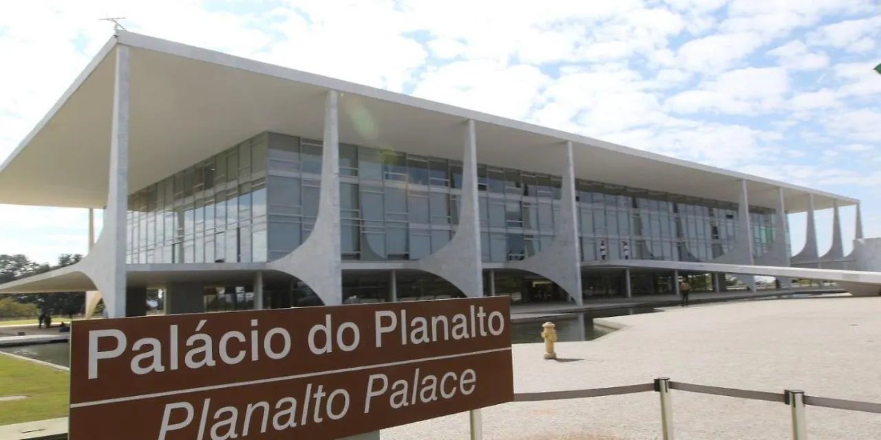 F606 Flat Aconchegante Com Acesso A Internet Apartment Brasilia